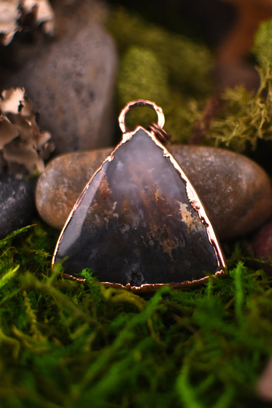 Graveyard Pass Plume Agate Necklace