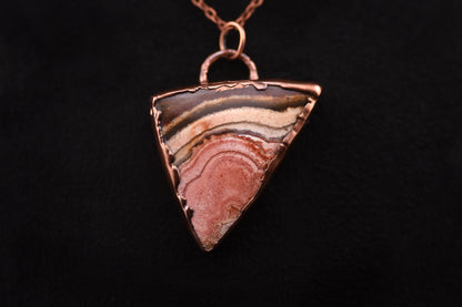 Flower of Peach Agate Necklace